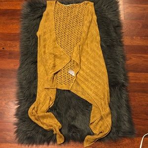 Maurices vest